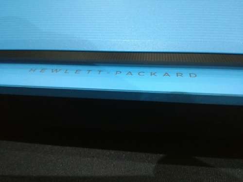 1ST BID TAKES!!!*BEAUTIFUL*HP PAVILION 15*i5-4210U*BEATS AUDIO*R22000 RETAIL*6GB RAM*1000GB HDD